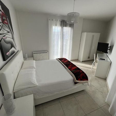 Casa Vacanze Le Tre Scimmiette Paterno  Dış mekan fotoğraf