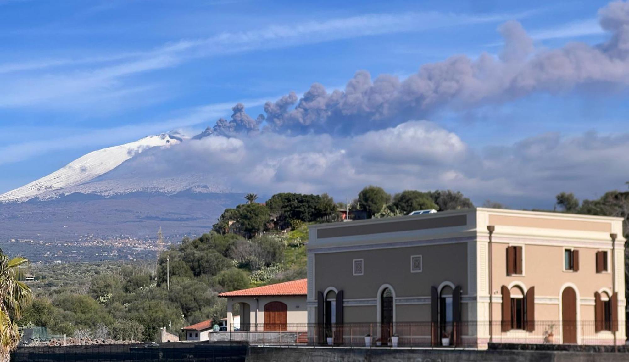 Casa Vacanze Le Tre Scimmiette Paterno  Dış mekan fotoğraf